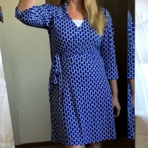 Laundry by Design Dresses & Skirts - Laundry by Design 3/4 Sleeve Wrap Dress Size 7